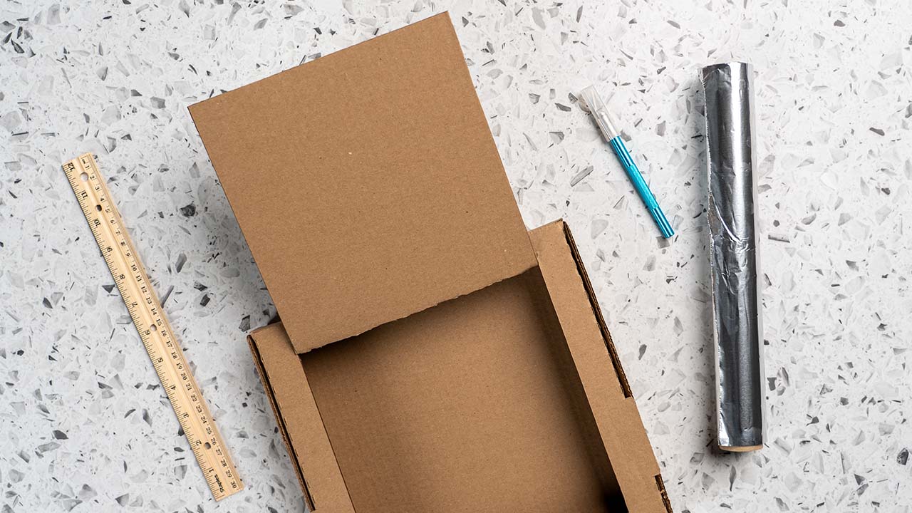 folding and assembling the cardboard box