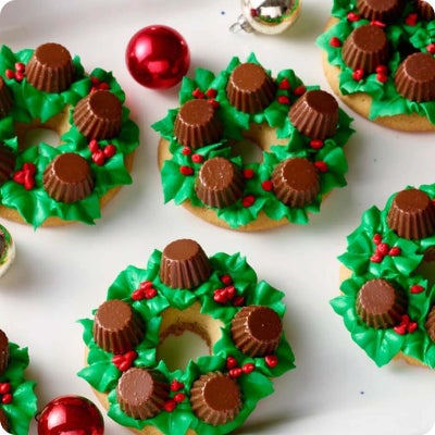 wreath cookies with reese's peanut butter cups