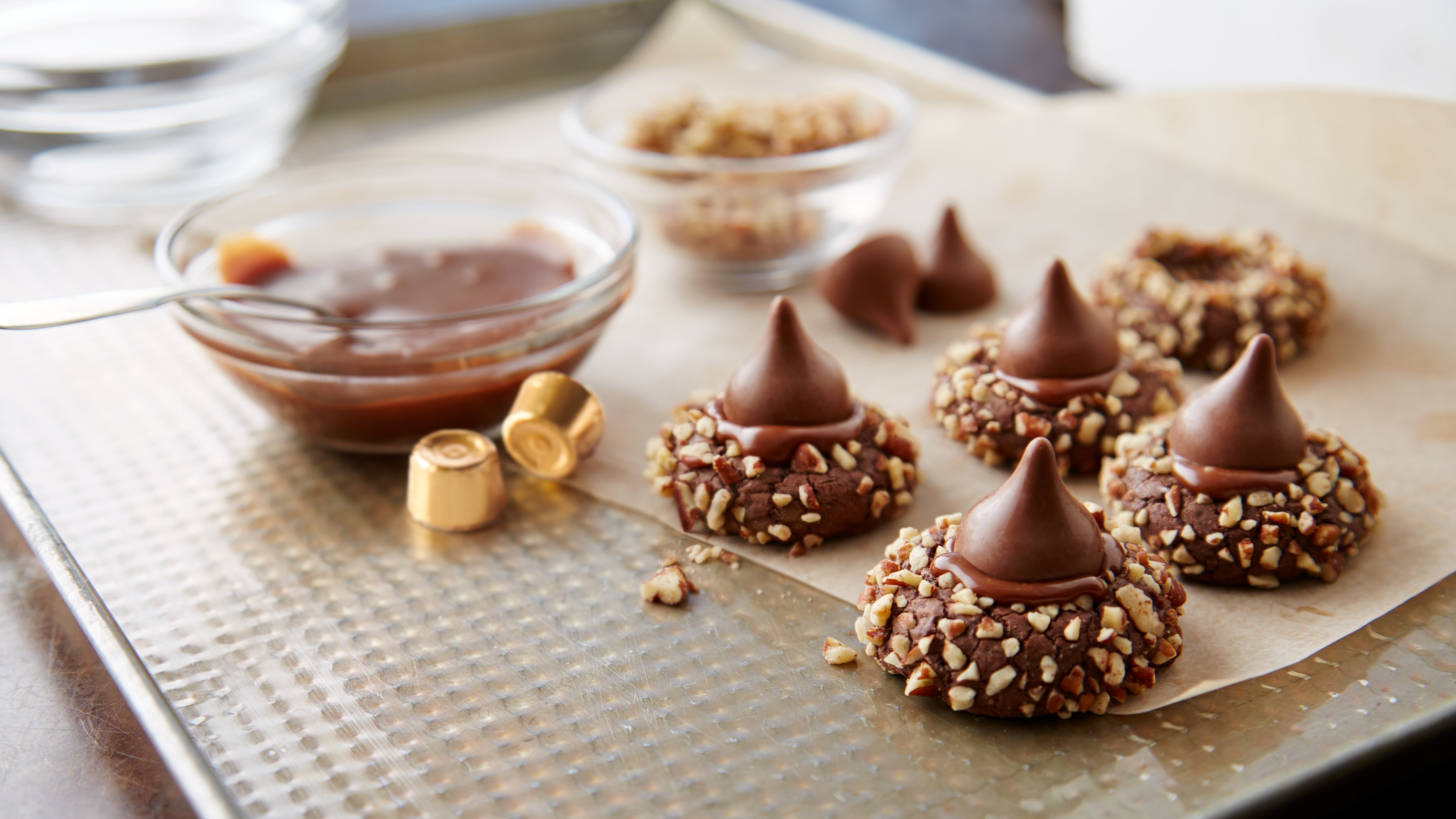 caramel thumbprint cookies