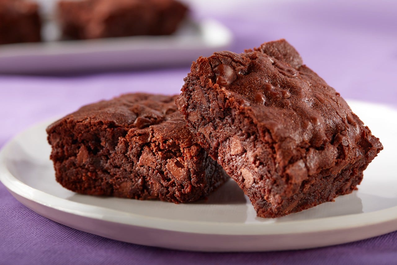 https://www.hersheyland.com/content/dam/hersheyland/en-us/recipes/recipe-images/60_Hersheys_Chocolate-OneBowl-Brownies-_11-18.jpeg