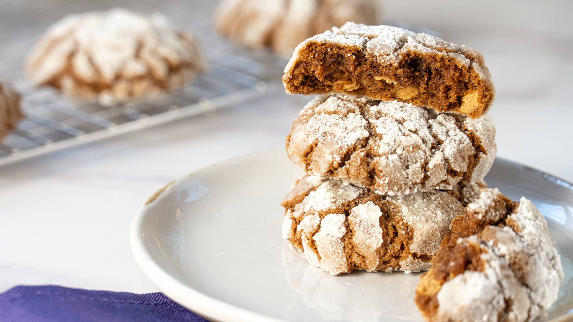 reeses crinkle cookies