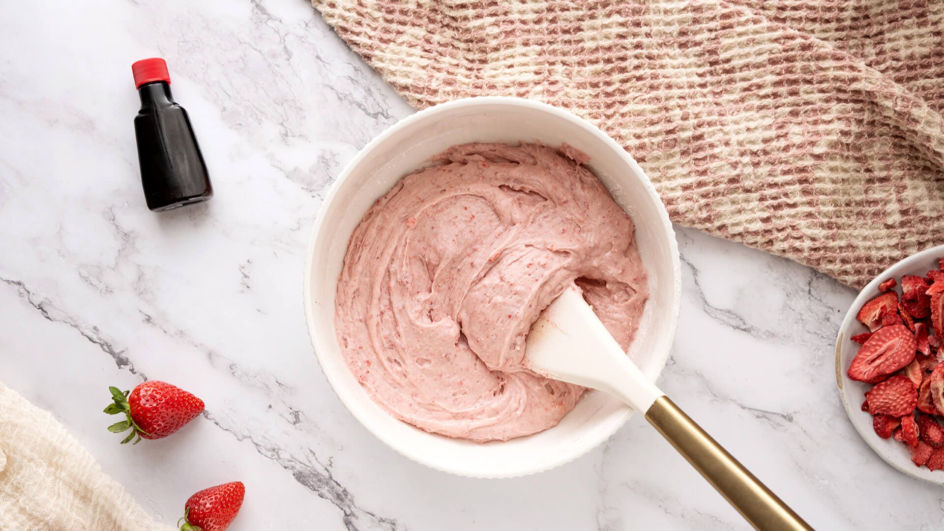 making strawberry frosting