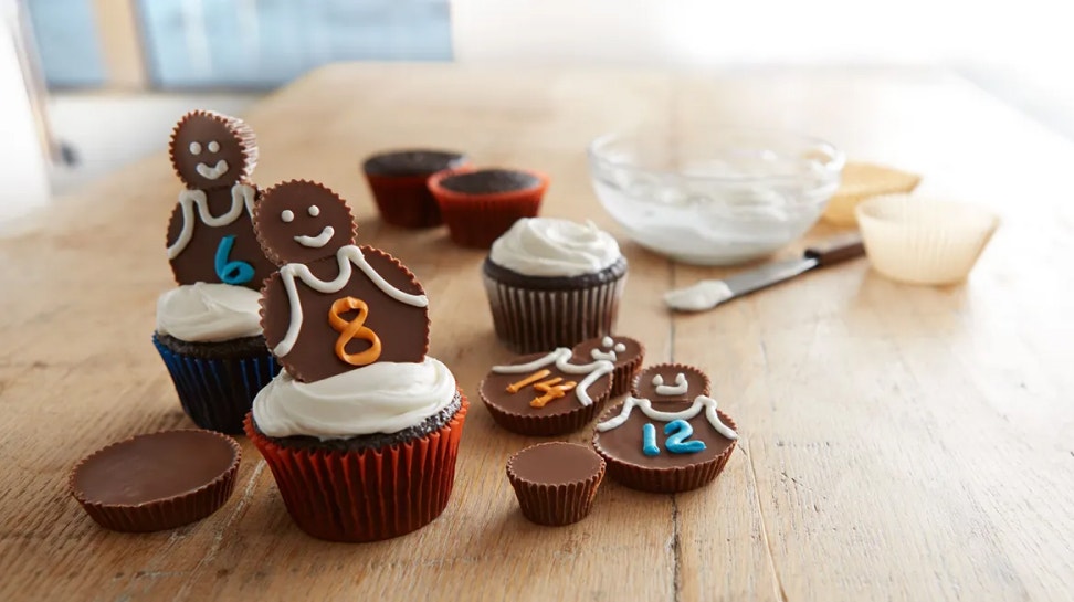 basketball themed reeses cupcake toppers